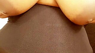 Indian Hyderabad Girl Plays With Boobs