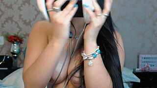Controlled cum shot ASMR with JOI instructions in both English and Portuguese.