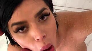 Can you handle wet shower sex with cum in mouth? Sara Retali and Sergio Lagos