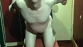 Hey, don't be jealous! I handle small and big dicks equally!