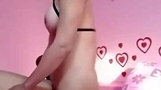 Icy Nokyung the Thai model loves pink ass in amateur clip.