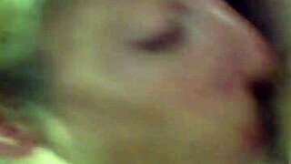 Sensual amateur blowjob artist with natural boobs